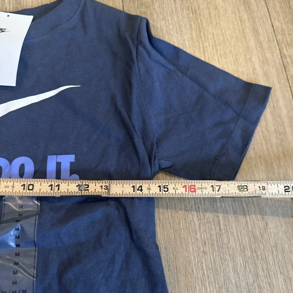 Nike Boys THE NIKE TEE Graphic Logo SS‎ Blue Size Med (7-8) NEW